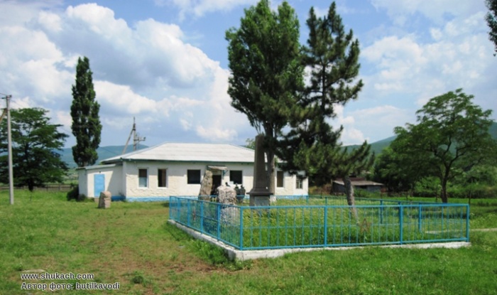 Погода село родниковское. Родниковский. Село Родниковское. Хутор Родниковский Краснодарский край. Дом культуры станица Родниковская.