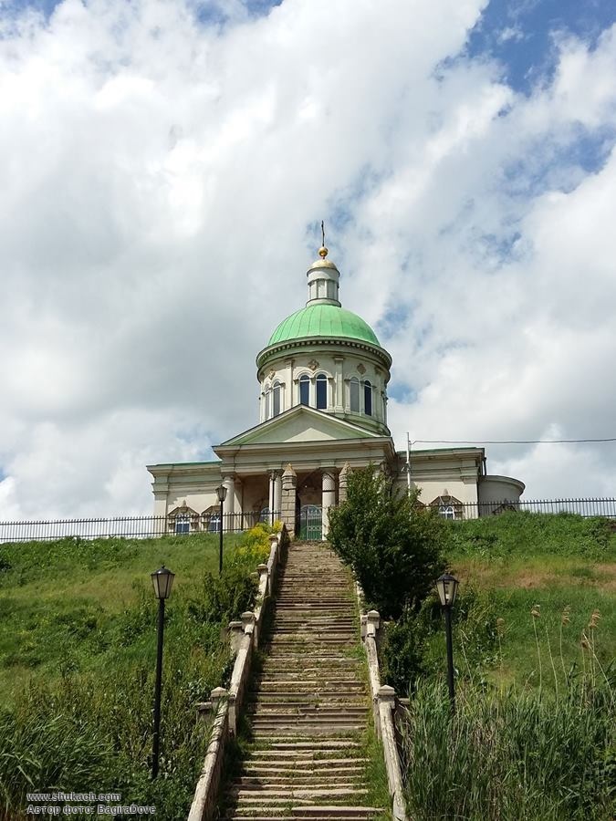 Храм Сурб хач в Ростове