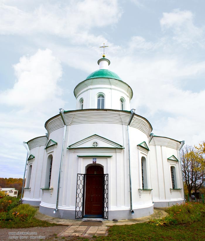 Никольская Церковь в селе Полтево