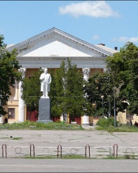 Памятник В.И. Ленину в пгт. Эсхар