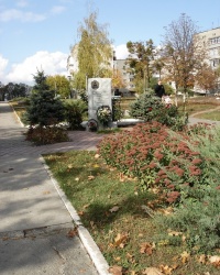 Памятник чернобыльцам в пгт. Червоный Донец