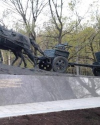 Памятник «По дорогам войны» в г.Москве