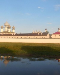 Богородичный Успенский монастырь в г.Тихвине