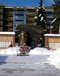 Памятник погибшим в Великой Отечественной, Афганской и Чеченской войнах в г.Куровское