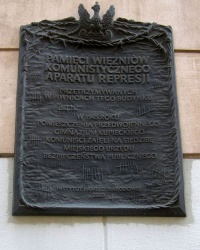 м. Краків. Меморіальна дошка в’язням комуністичного режиму.