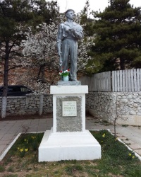 Памятник Нечаеву Б.Л. в Балаклаве