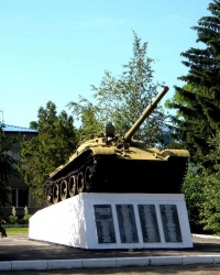 Памятник землякам - защитникам Родины в с. Вербовское (Васильковский р-н)