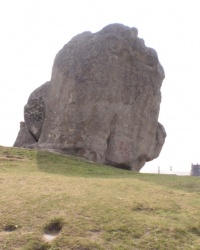 Чертов камень, Подкамень.