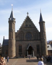 Замок "Рыцарский зал" в Гааге